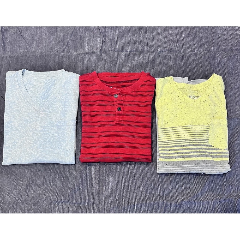 Lot of 2 Gap 1 Mossimo Supply T Shirts Mens Large L Red Blue Gray Short Sleeve - Picture 2 of 13